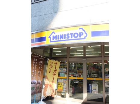 パレステュディオ信濃町